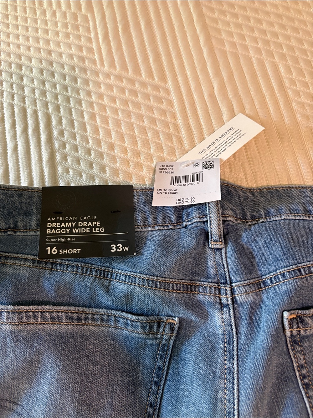 American Eagle Outfitters Wide-Leg Jeans in Medium Blue Wash - Picture 3 of 3
